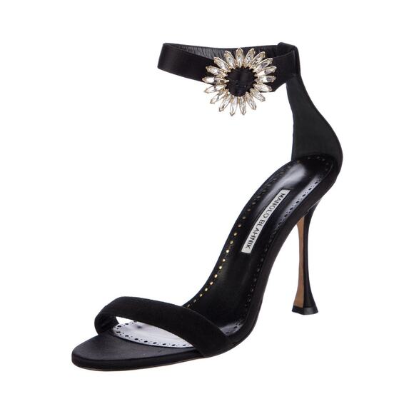 ❤️Manolo Blahnik Satin Crystal Heels❤️ - Picture 2 of 5